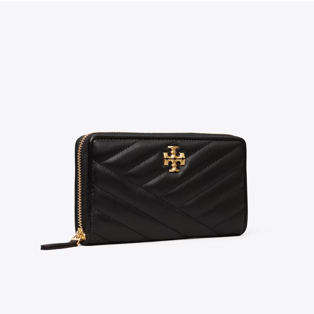 Tory Burch  preloved Black and Gold Quilted Wallet
